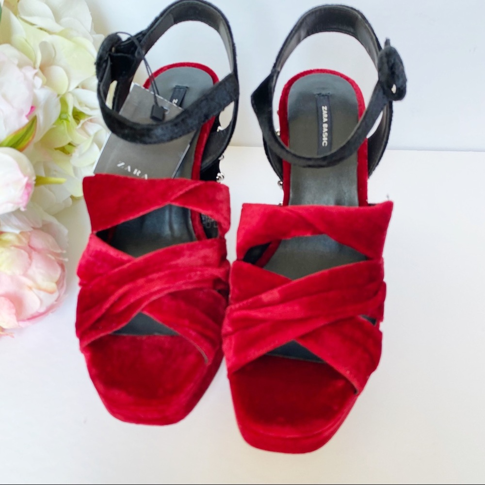 Zara Velvet Sandals With Beaded Detail - Picture 4 of 9